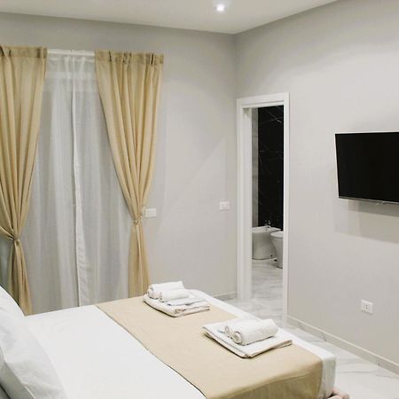 Ilary'S House Pulcinella - Centro Storico Spaccanapoli ภายนอก รูปภาพ