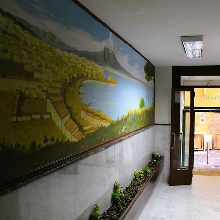 Ilary'S House Pulcinella - Centro Storico Spaccanapoli ภายนอก รูปภาพ